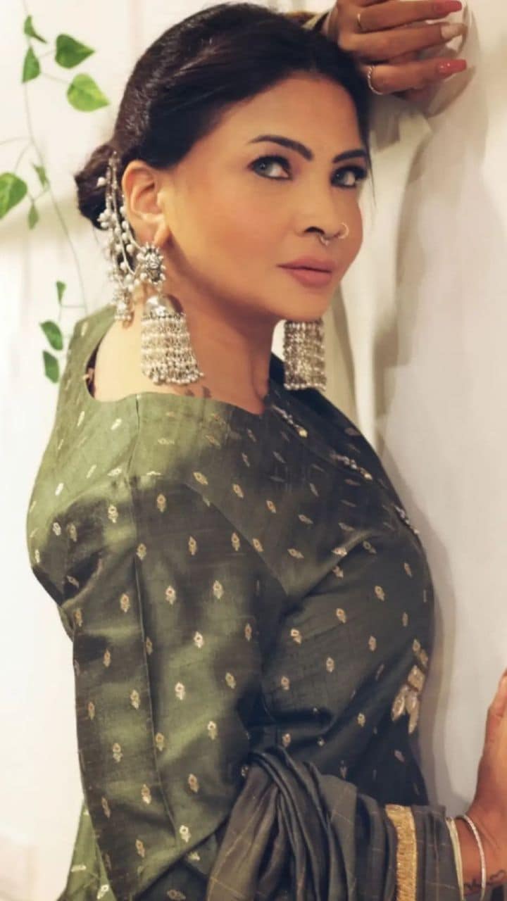 Mahi Kaur Hot Instagram Photos